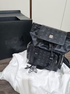 (Category: ) located in . Submitted by mine.preloved_my (Listing ID 1238196344, Image 1). Description: .