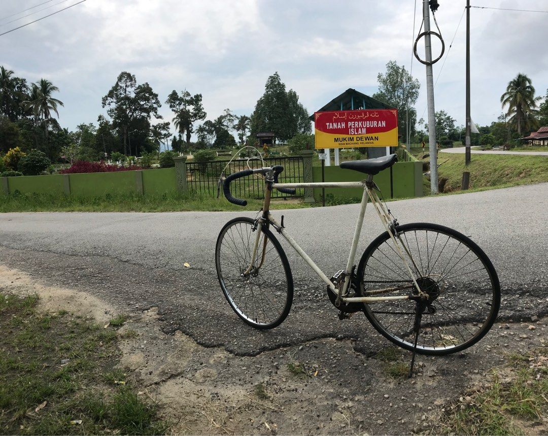 Vintage mercier road top bike