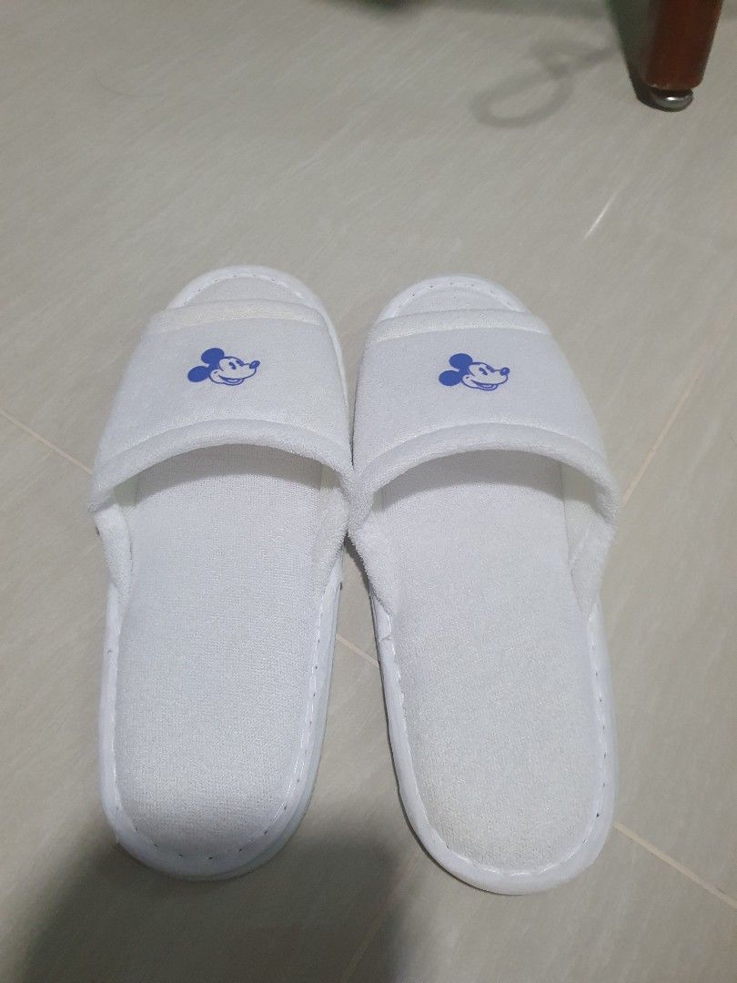 Childrens hotel clearance slippers