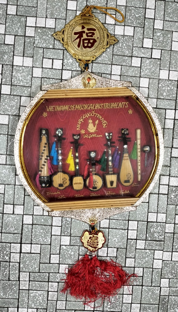 Musical Instruments Wall Mounted Set, Furniture & Home Living, Home ...