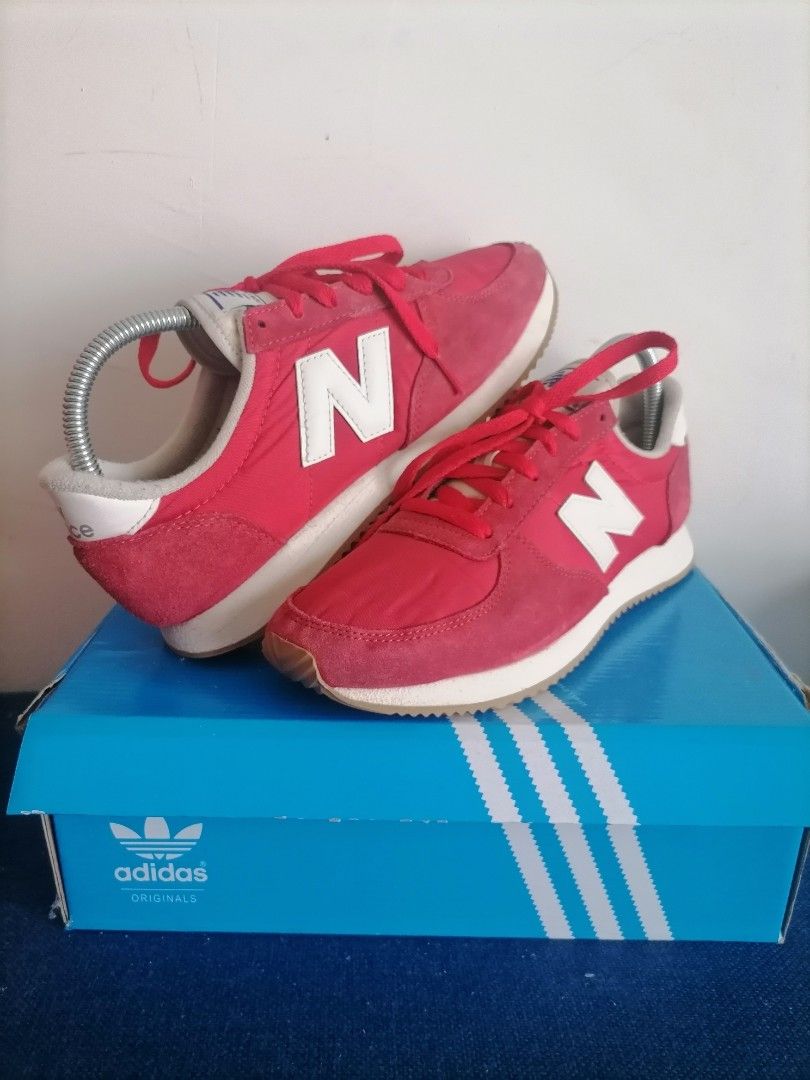 Kasut new balance liverpool hotsell