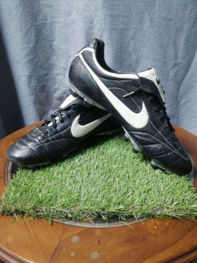 Nike Air Tiempo Legend FG 12UK 31.0CM Men s Fashion