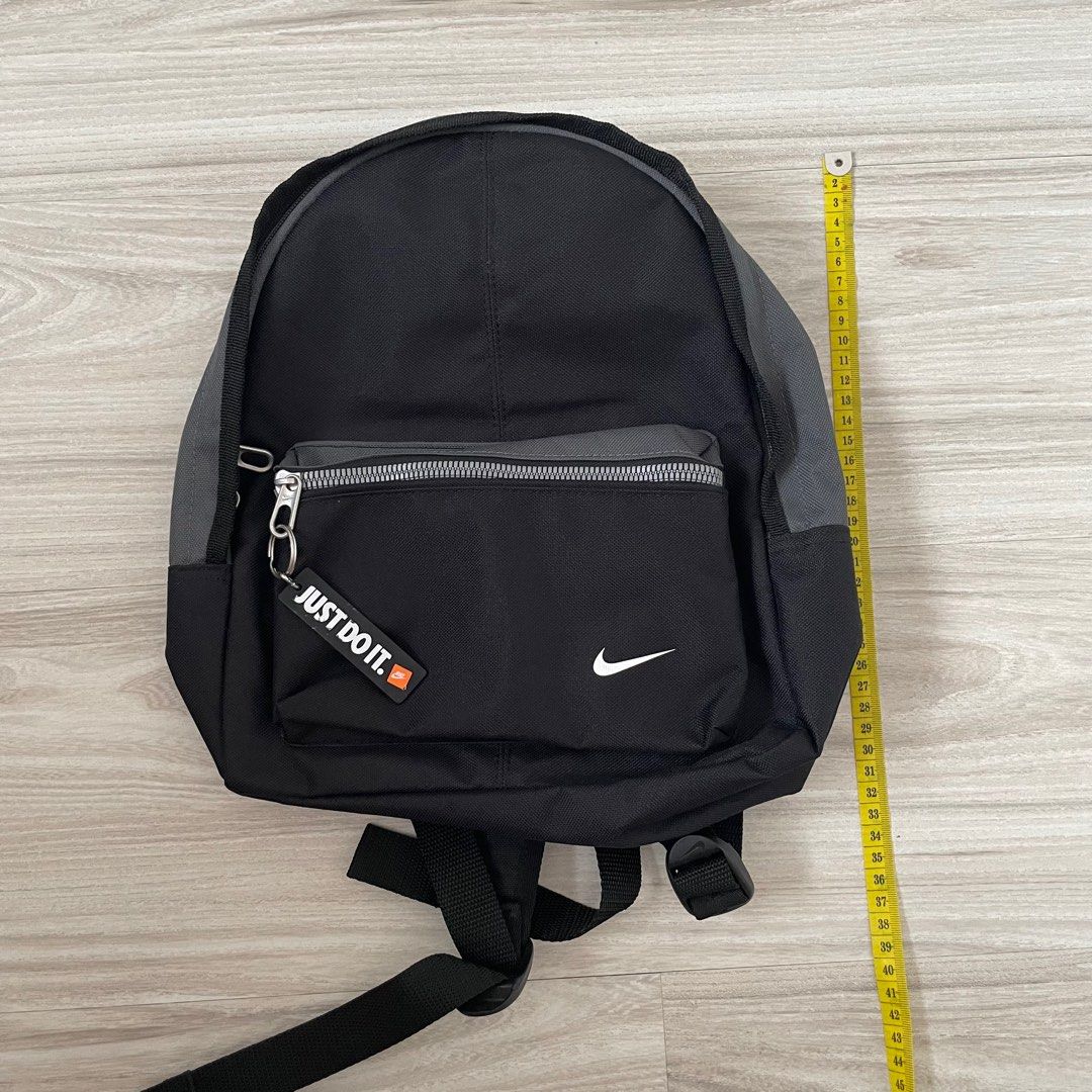 Nike classic discount mini backpack