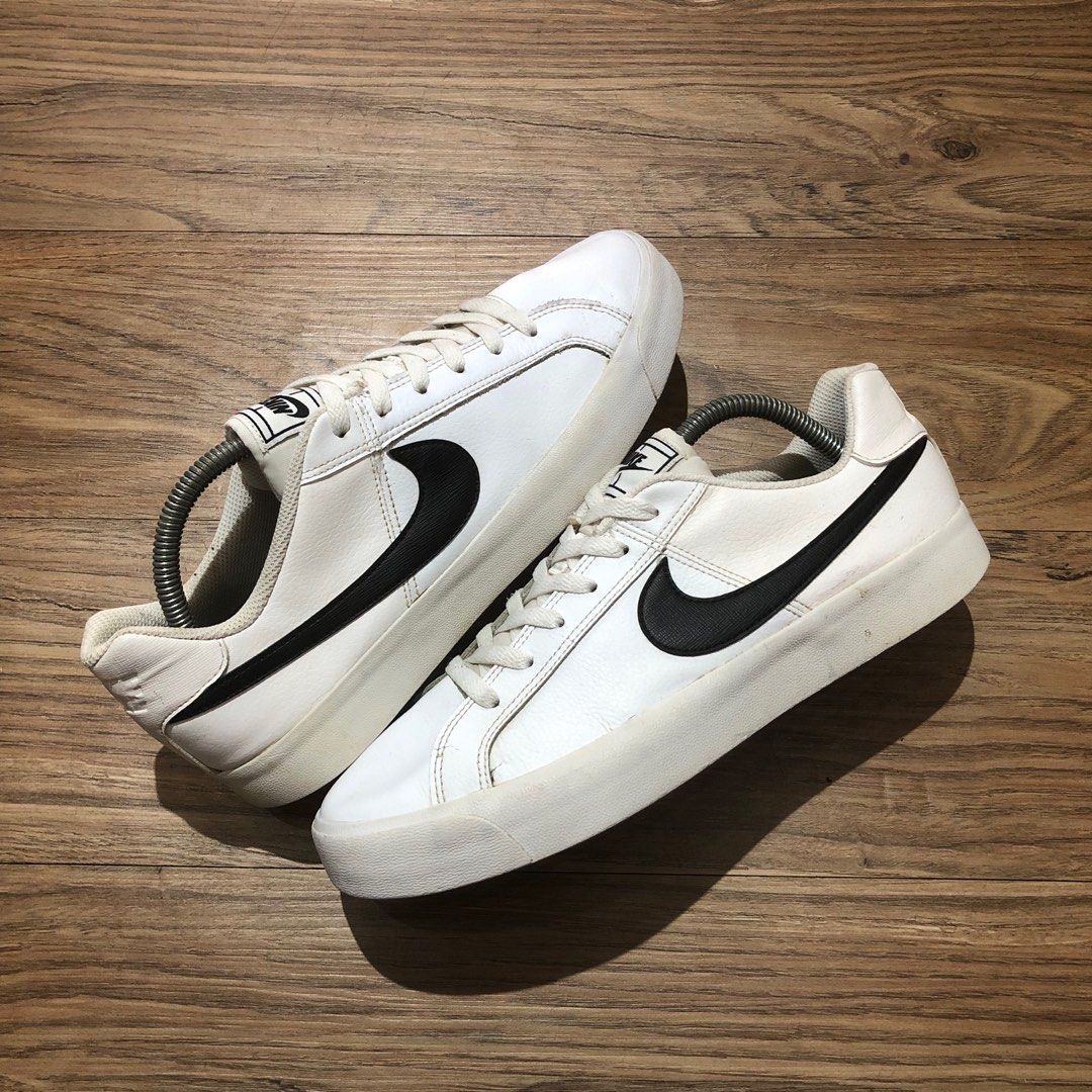Aw4 nike top