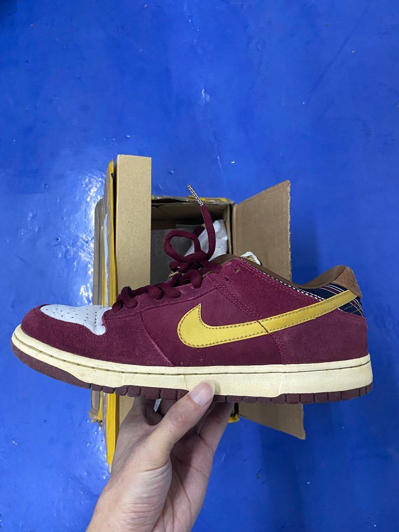 Ron burgundy top nike sb