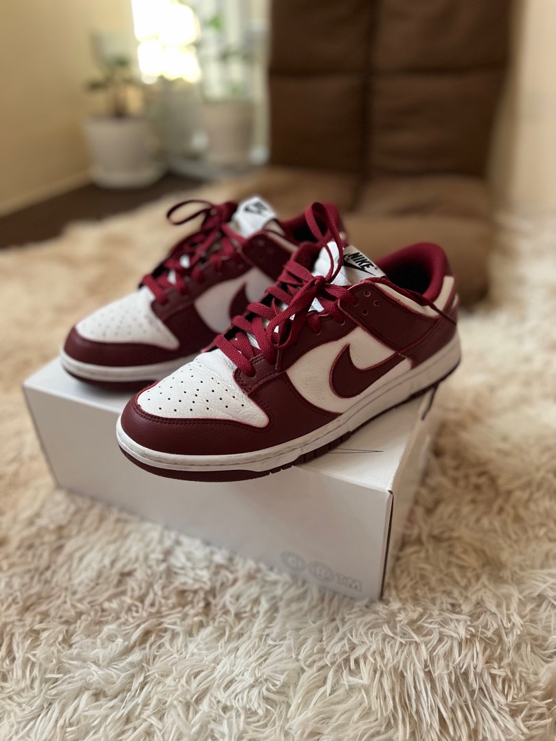 dunk low retro red