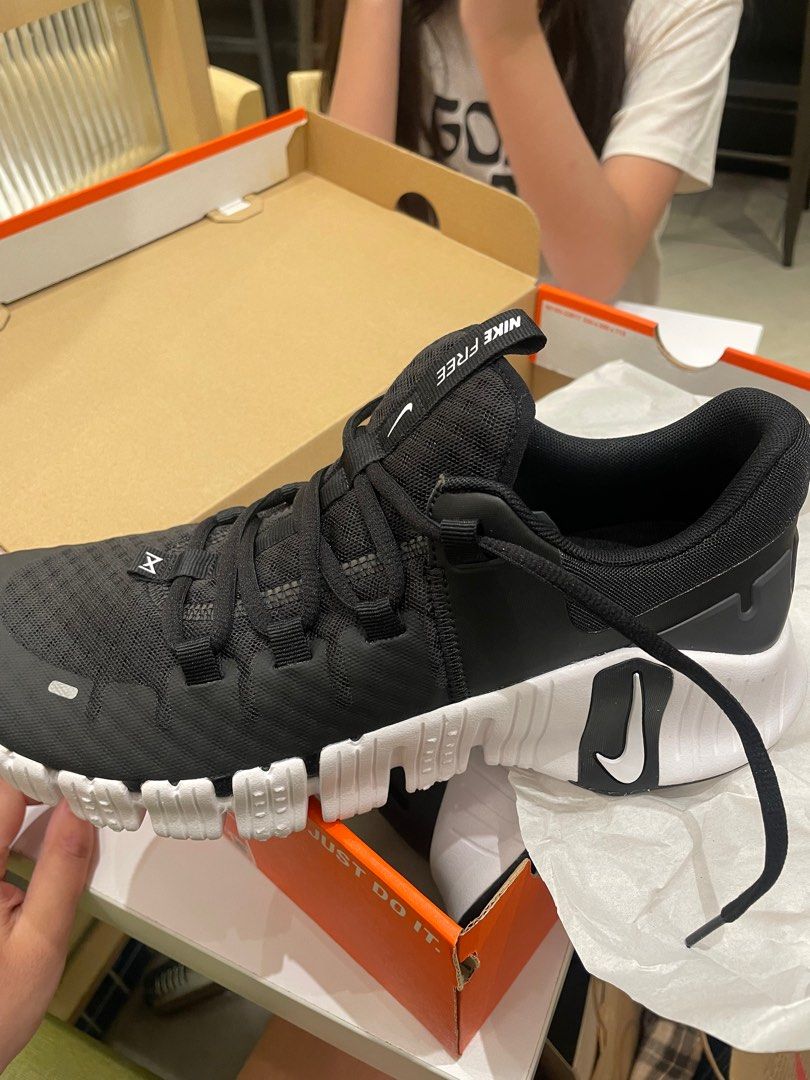 NIKE FREE METCON 5