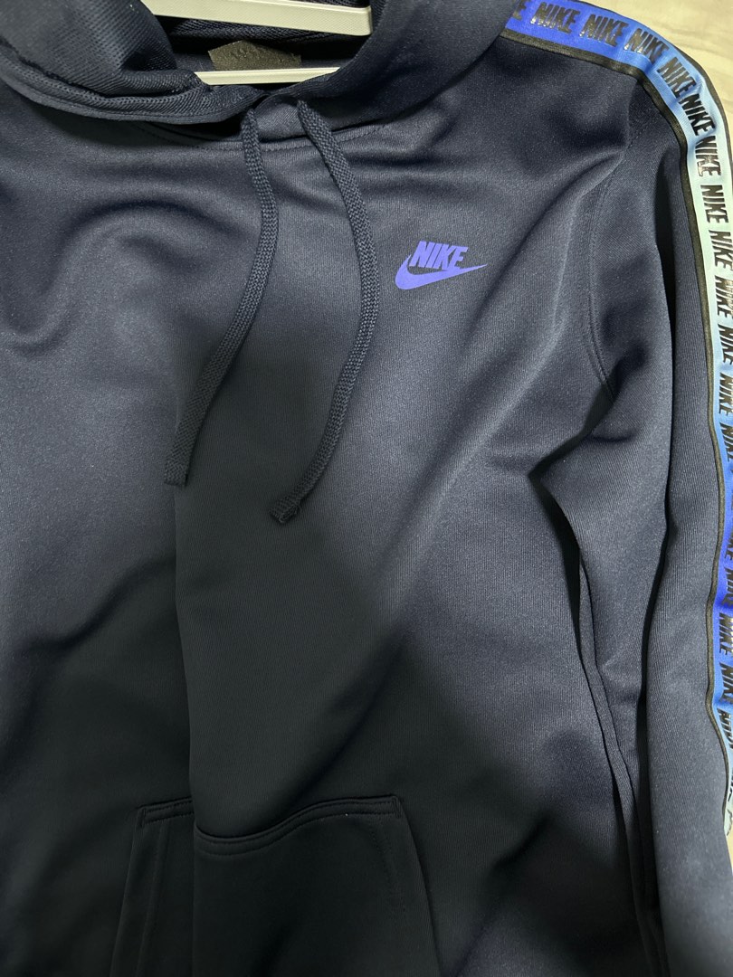 repeat hoodie nike