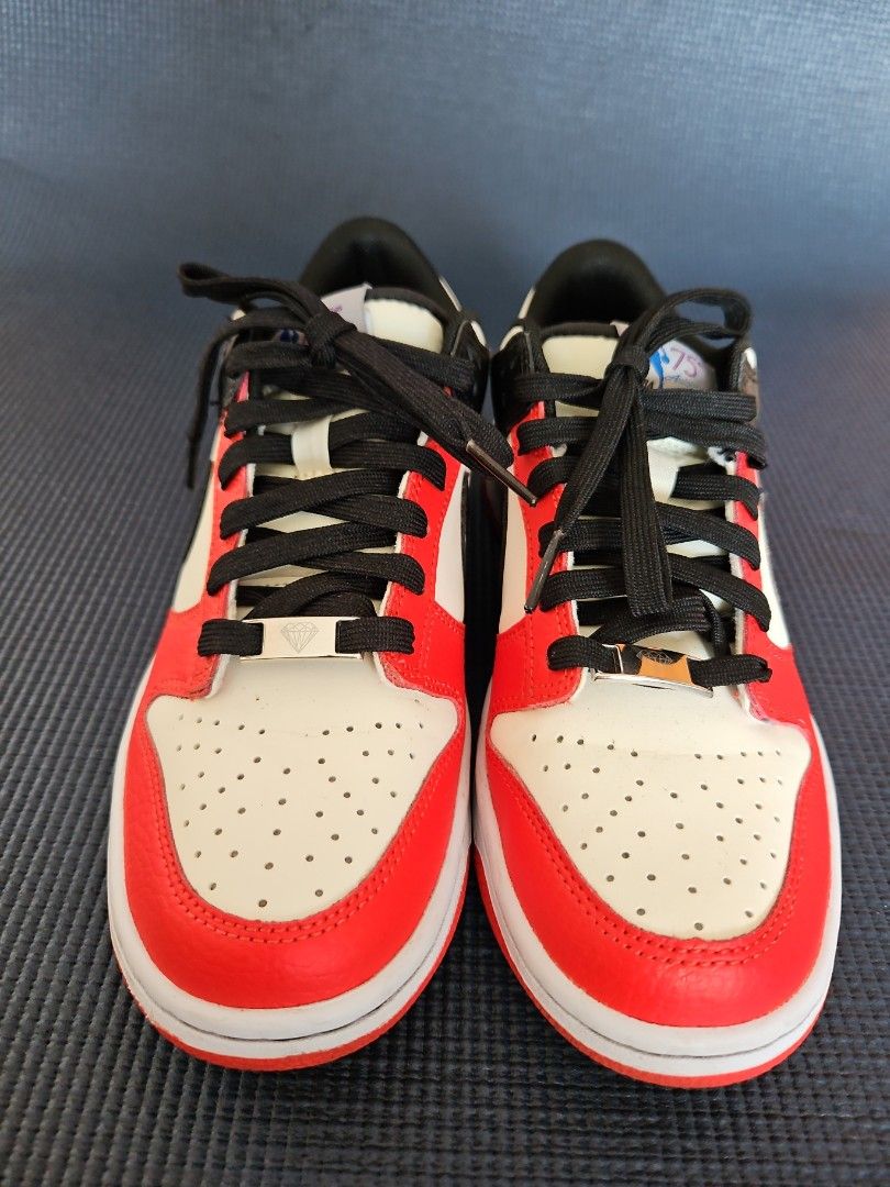 dunk low chicago 75th anniversary