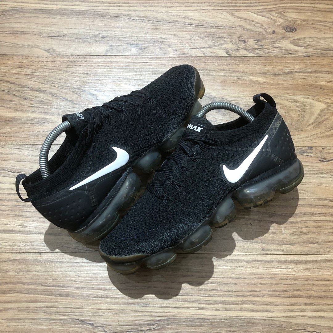 Nike vapormax black clearance with white tick