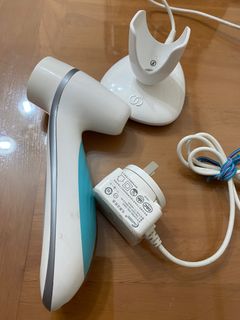 （分類：）位於 。 由 BDragon 提交（商品編號 1238125023，圖片 1）。簡介： 。
