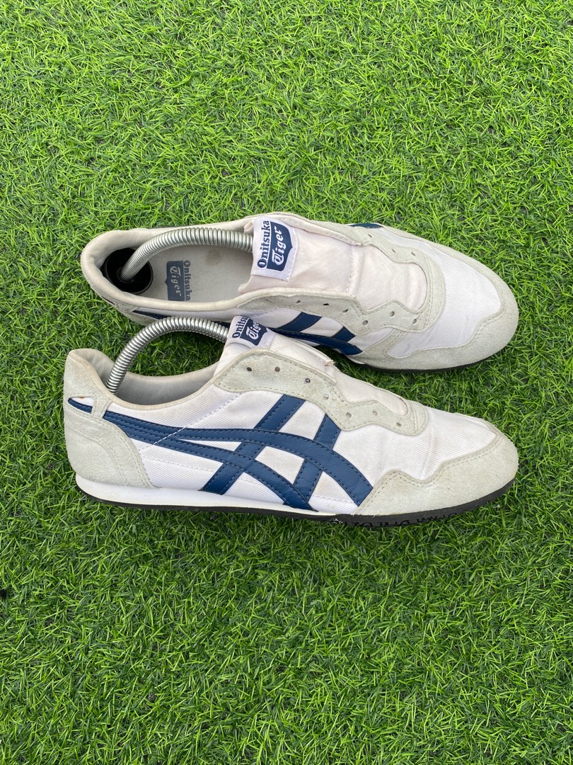 onitsuka serrano slip on