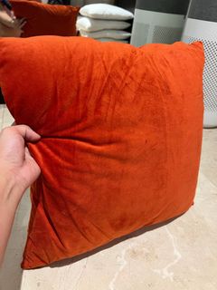 (Category: ) located in . Submitted by saraharip (Listing ID 1238198249, Image 1). Description: .