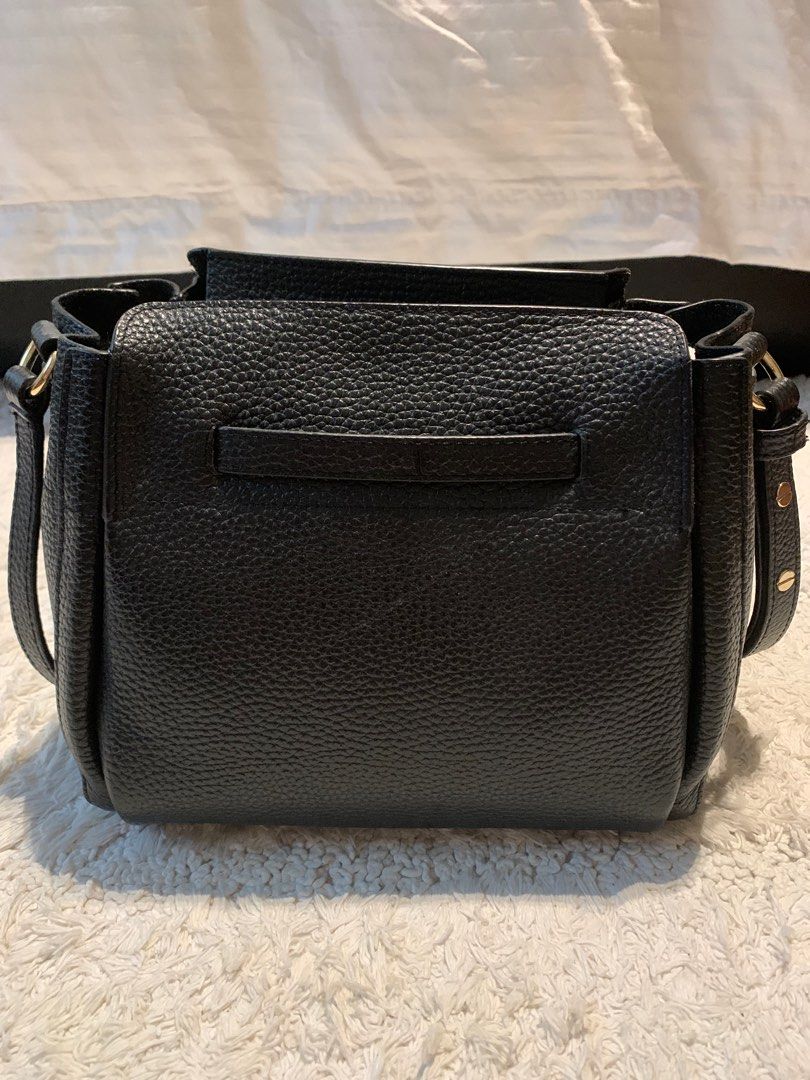 Oroton avalon bucket bag store