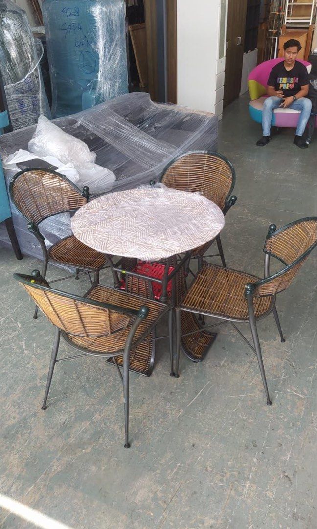 Outdoor set ( jb outlet, Furniture & Home Living, Outdoor Furniture on