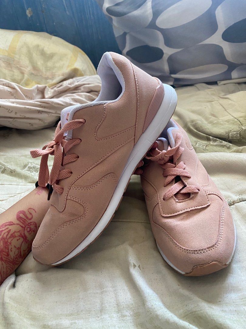 Penshoppe old rose pink sneakers rubber shoes