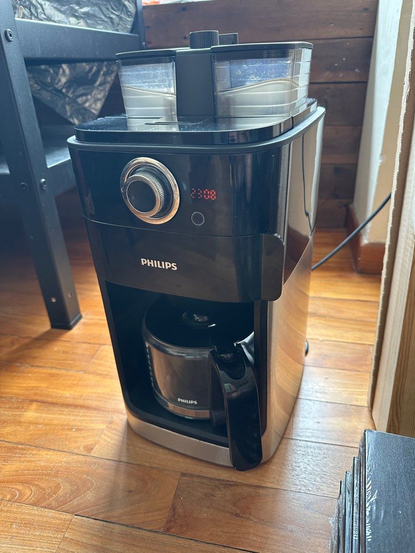 Philips Grind & Brew Coffee Machine HD7762/00, TV & Home Appliances, Kitchen Appliances, Coffee
