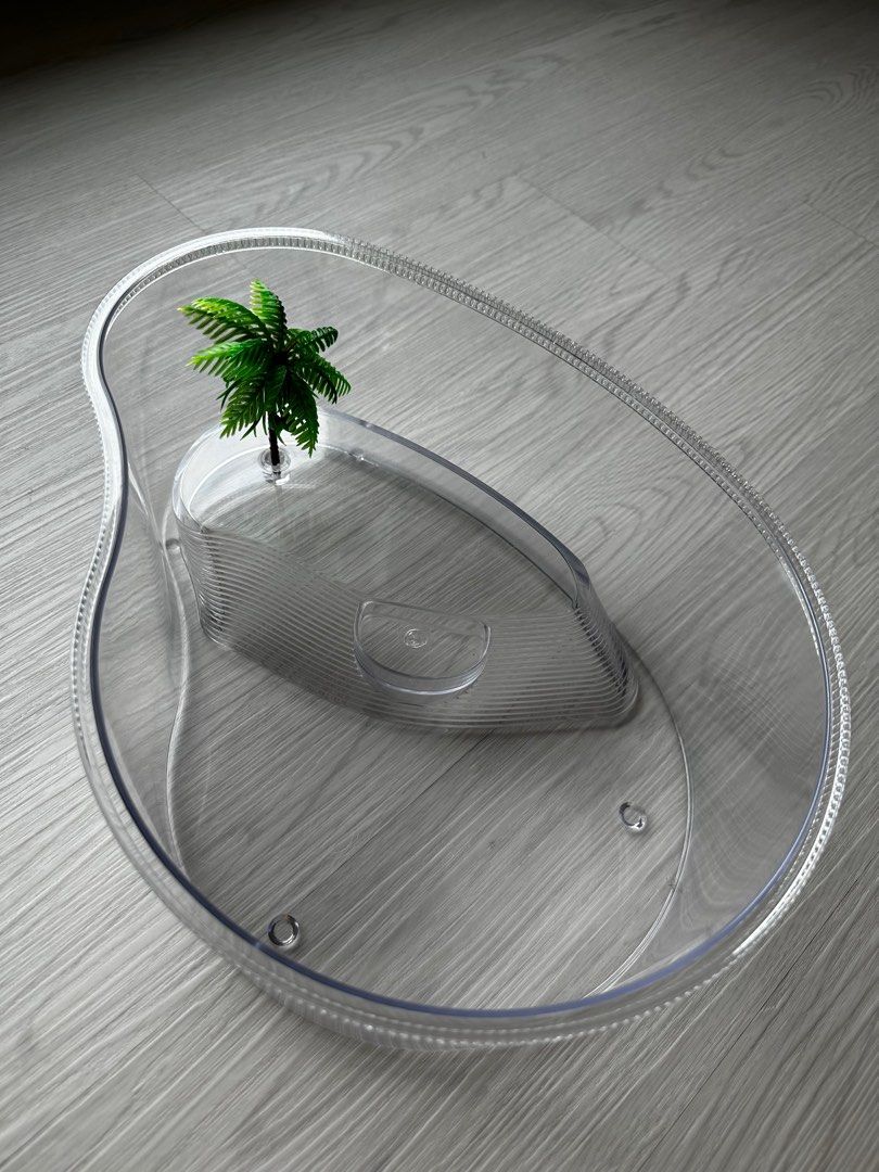 Plastic pet tank, Pet Supplies, Homes & Other Pet Accessories on Carousell