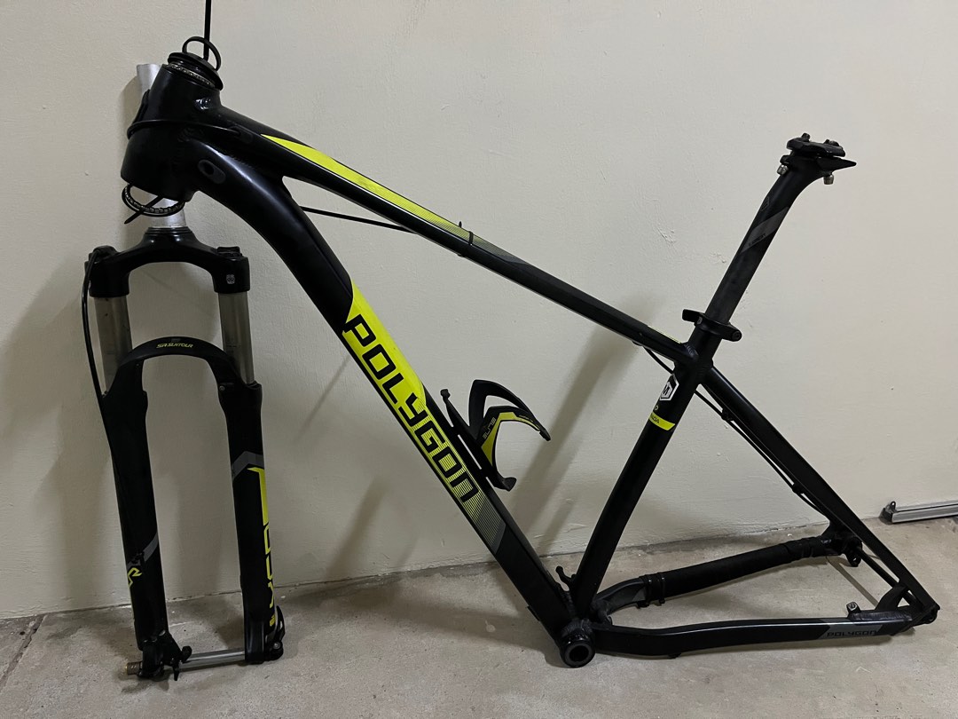 Polygon Xtrada 7 bicycle frame and fork