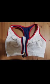 (Category: ) located in . Submitted by jojophoebehomestuff (Listing ID 1238155867, Image 1). Description: .