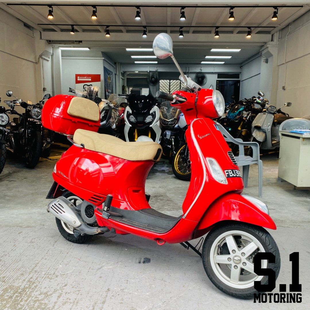 Preowned Vespa LX150, Motorcycles, Motorcycles for Sale, Class 2B on Carousell
