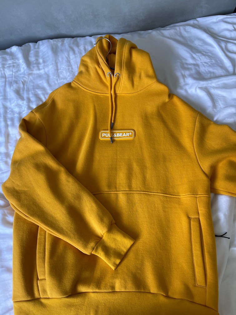 Pull and clearance bear hoodie yellow