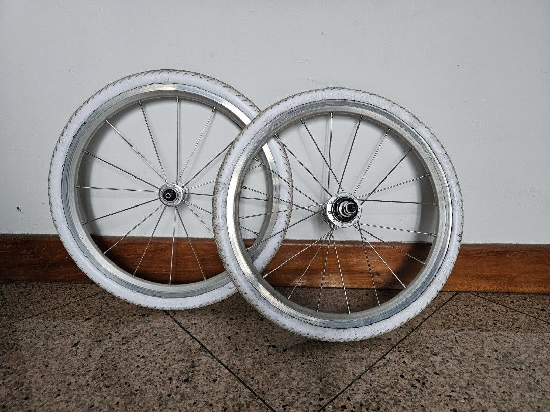 Tannus solid 2024 tyres