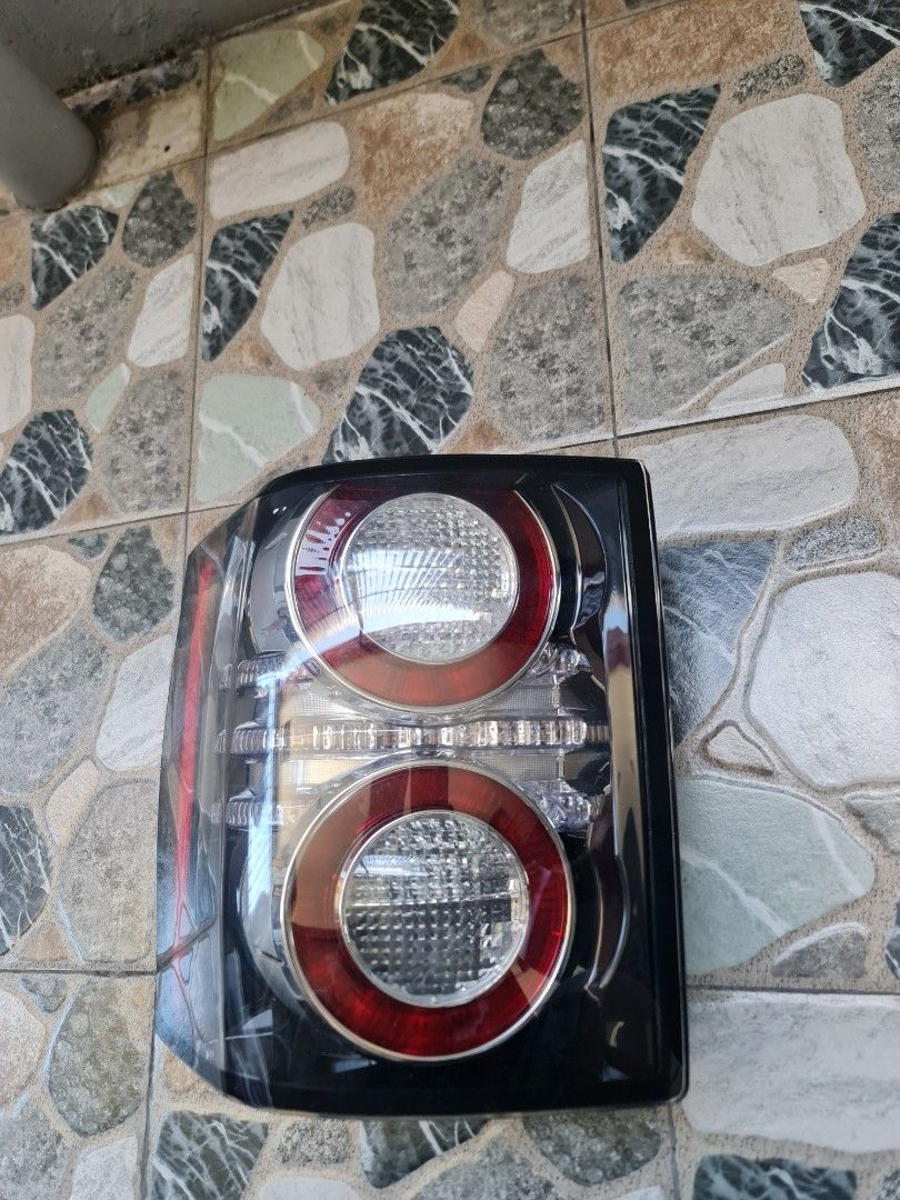 Range Rover L322 Left Side Tail Light, Car Parts & Accessories