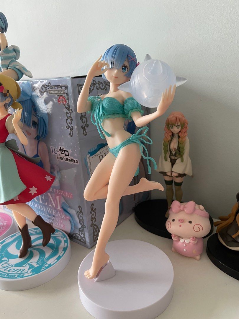 re zero large rem at the beach figure, Hobbies & Toys, Memorabilia
