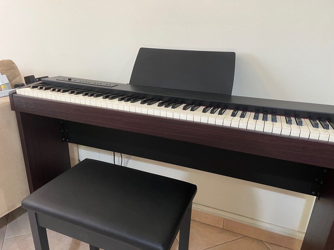 Roland Digital Piano F20. Electric piano, Hobbies & Toys, Music