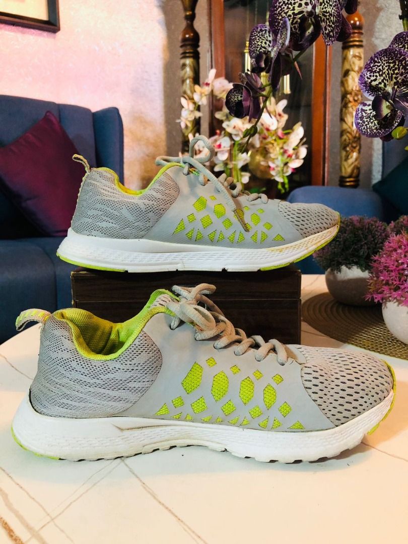 Running top shoes snapdeal