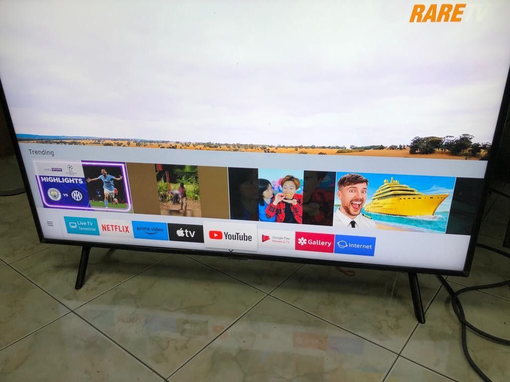 Samsung smart UHD tv 43 inch, TV & Home Appliances, TV & Entertainment