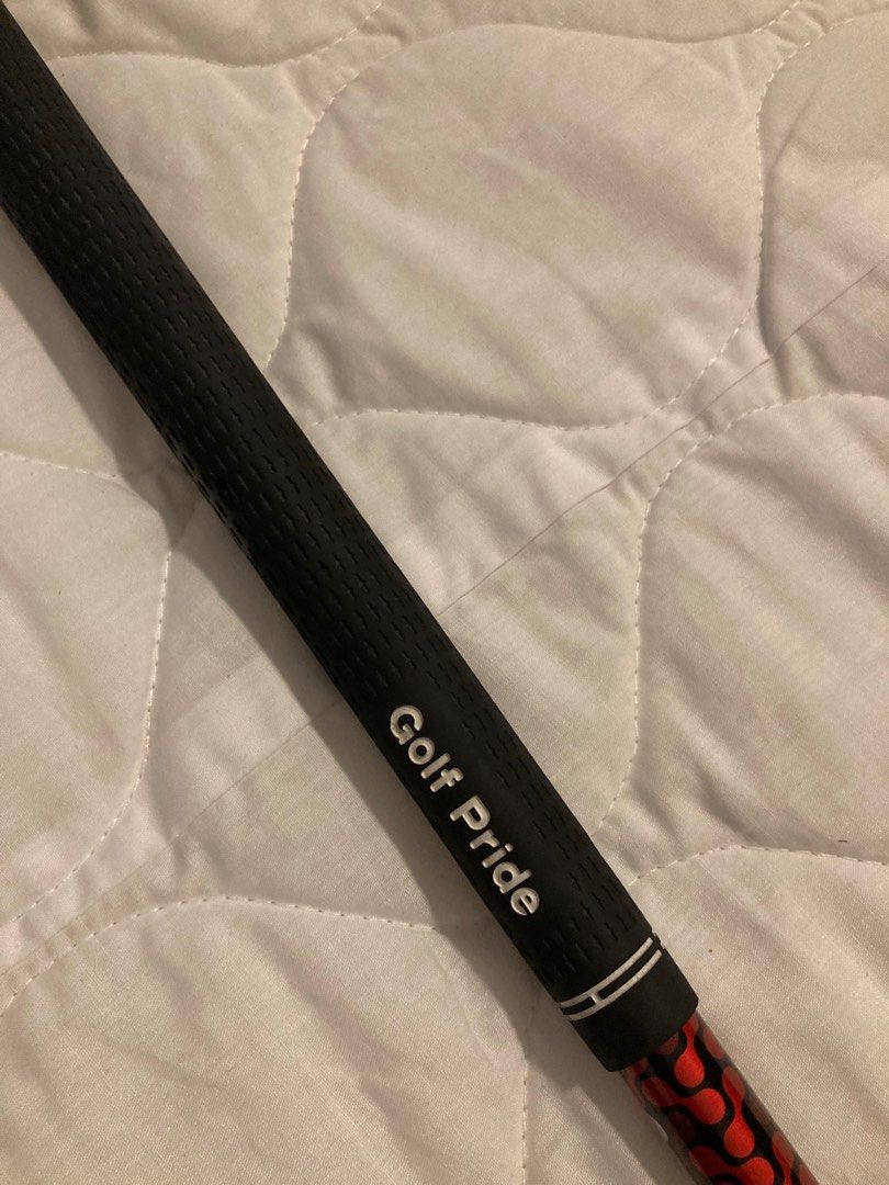 Sand wedge taylormade, Sports Equipment, Sports & Games, Golf on Carousell