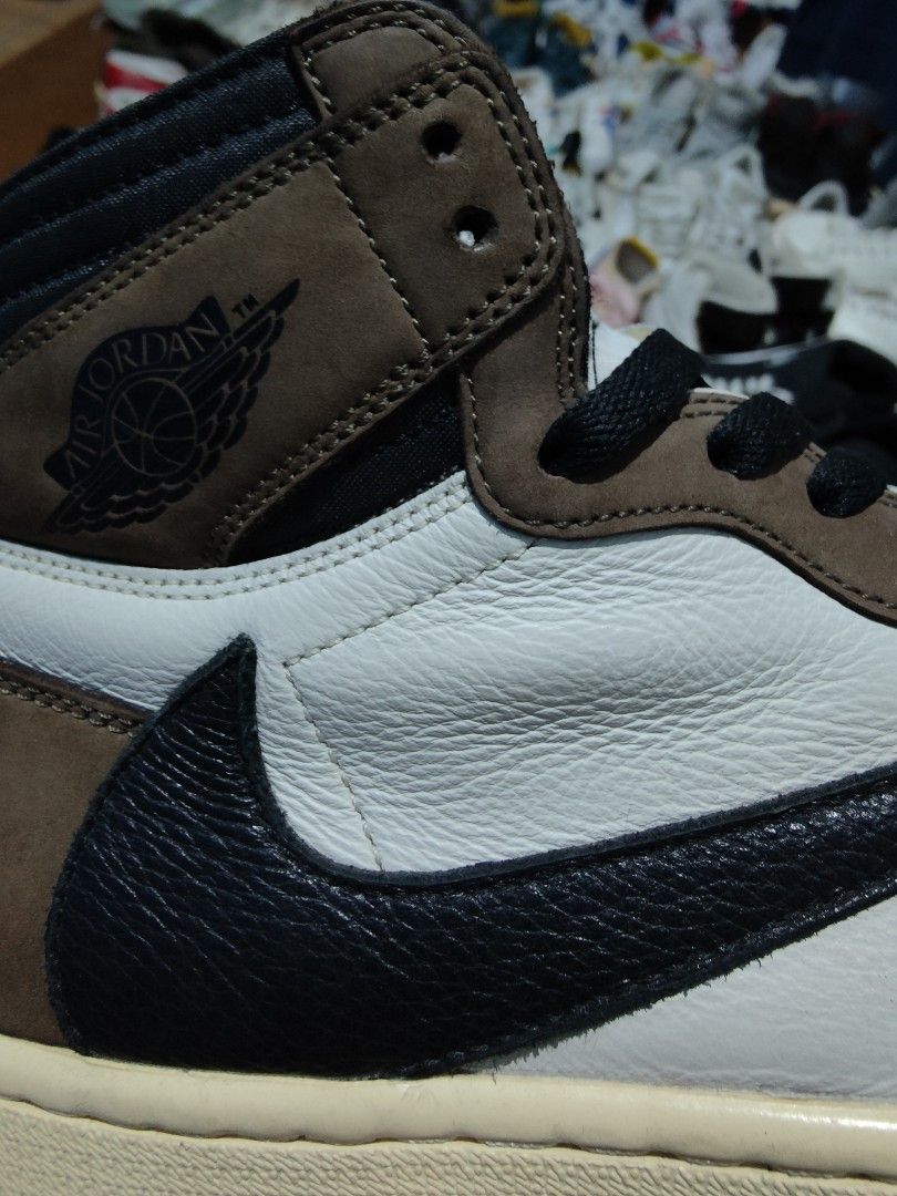 sepatu air jordan travis scott