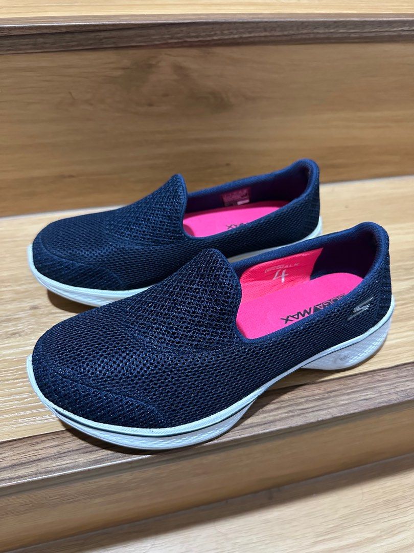 Skechers go walk deals 4 propel navy