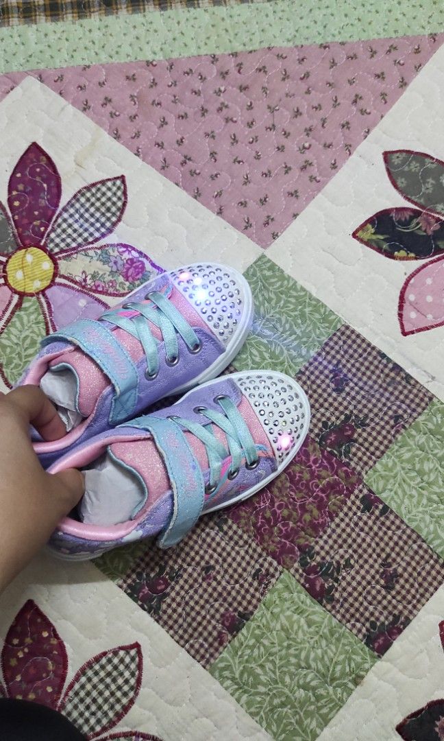 Skechers twinkle deals toes quilt