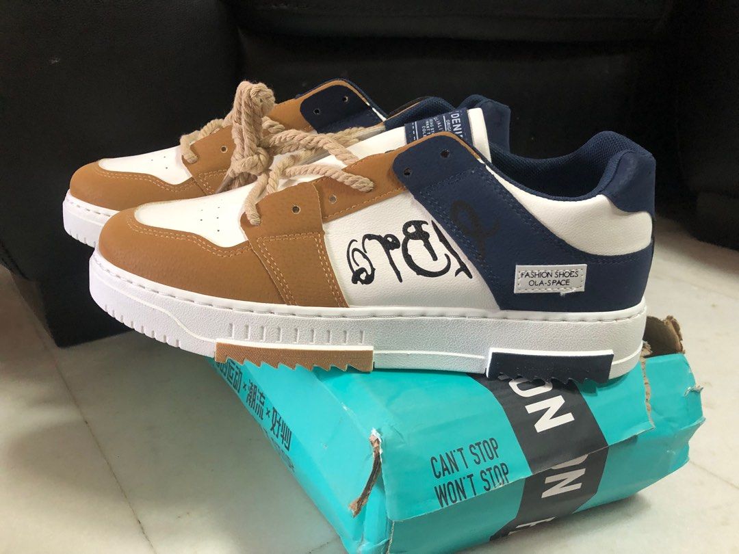 White and hotsell navy sneakers