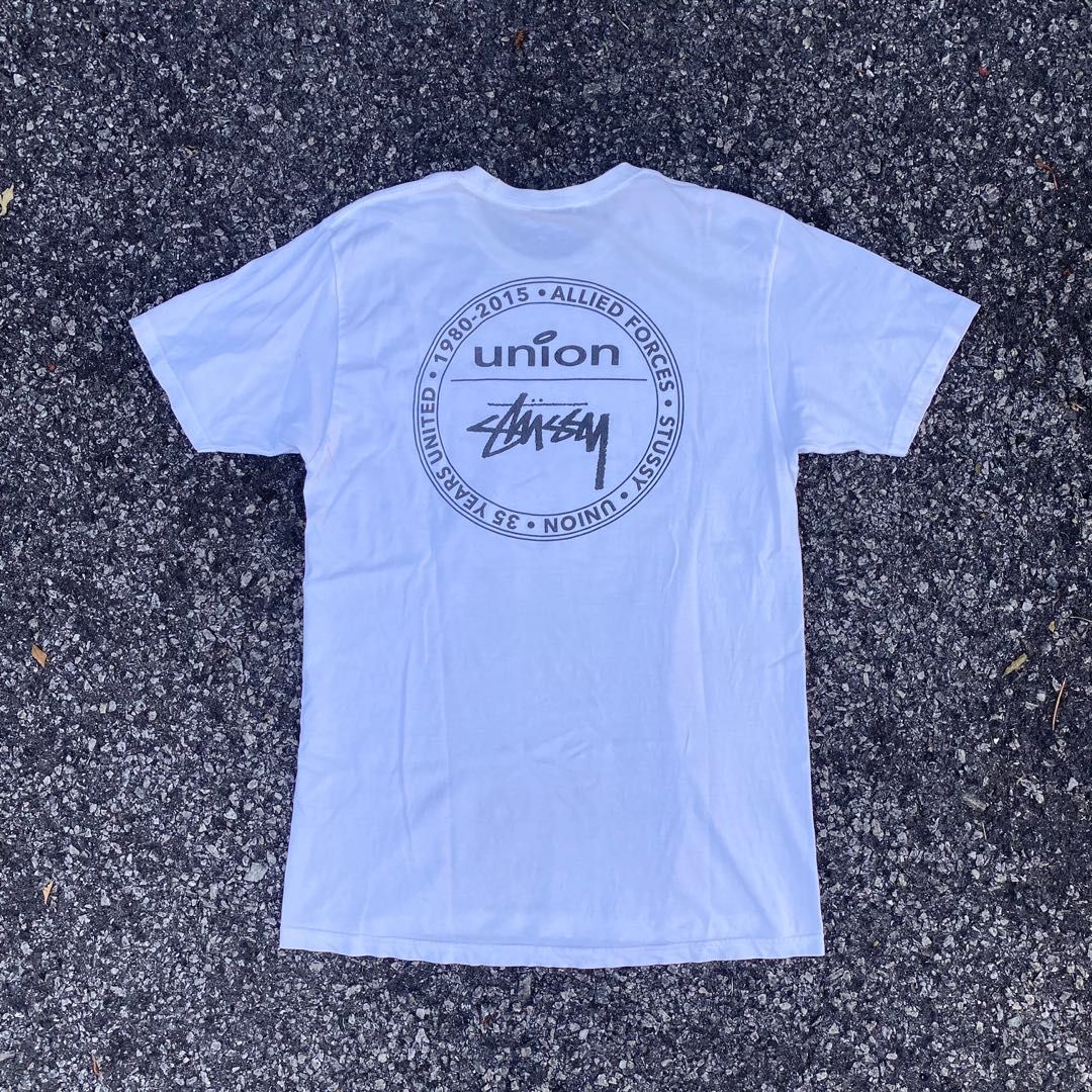Supreme anniversary tee hotsell