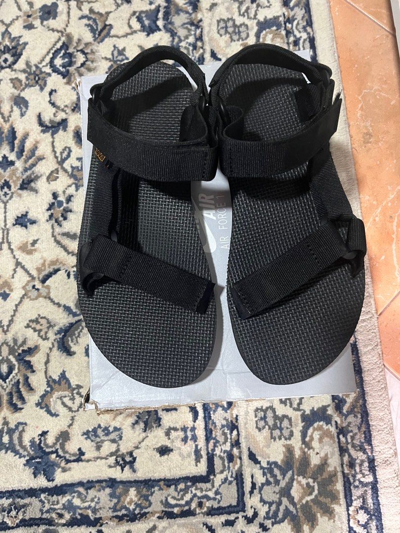 teva velcro