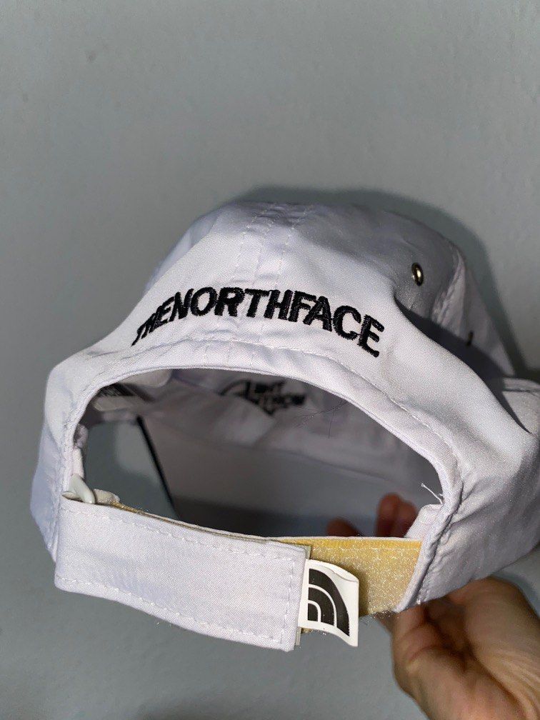 White north face hat hotsell