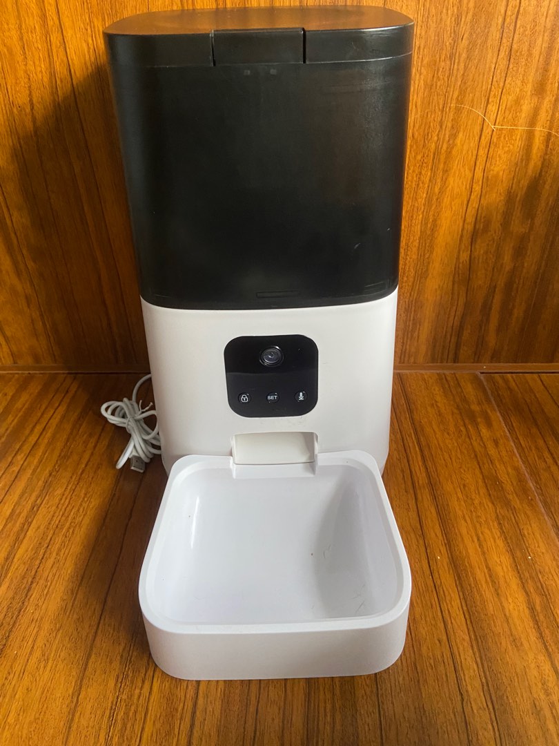 Tuya 5L Automatic Pet Feeder with Camera, Pet Supplies, Homes & Other