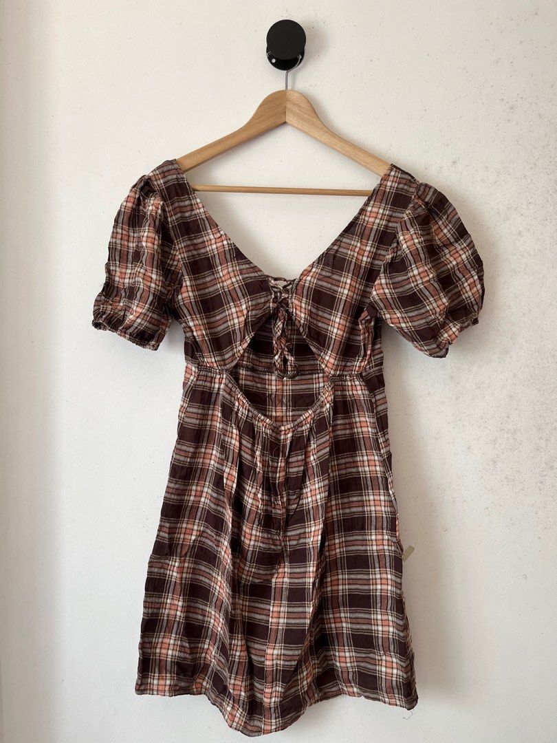 vintage brown clothes