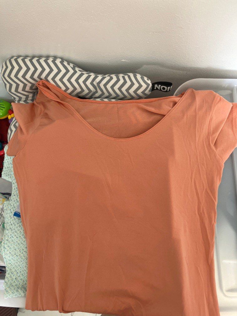 Uniqlo Airism, Women's Fashion, Tops, Shirts on Carousell