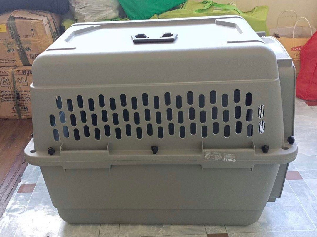 Used Dog Crate (Large) on Carousell