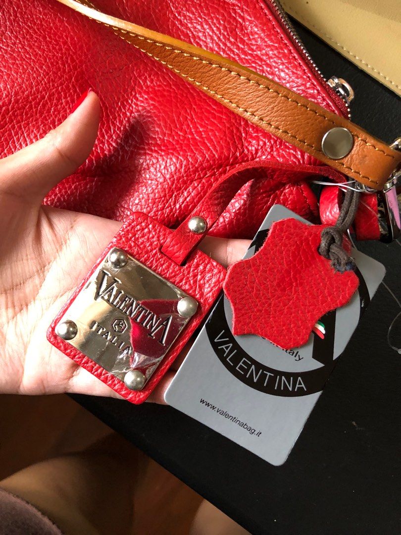 Valentina store sling bag