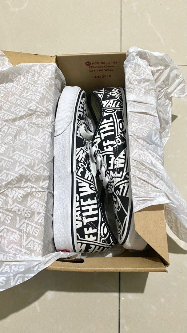 Vans Authentic OTW Repeat Black/True White UK3.5/EUR 36.0/CM22.5, Women's  Fashion, Footwear, Sneakers on Carousell