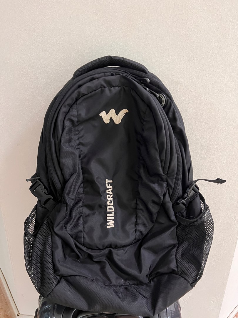 Free backpack Men s Fashion Bags Backpacks on Carousell