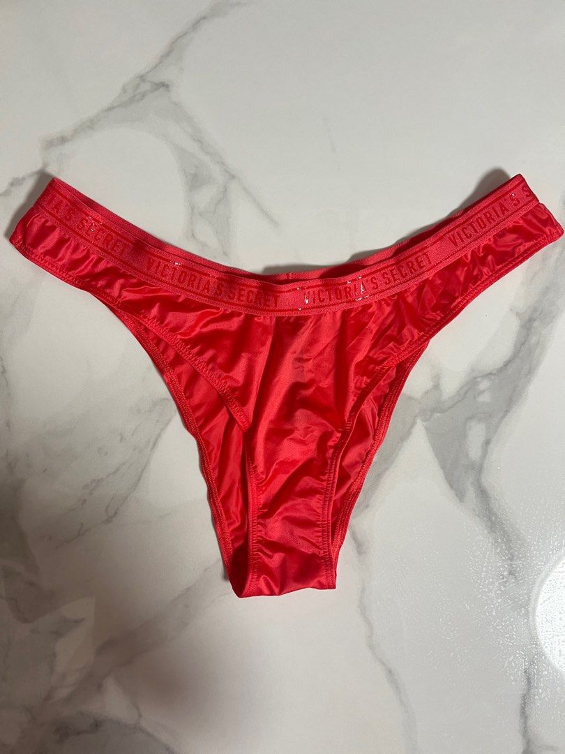 Victoria secret shop t back