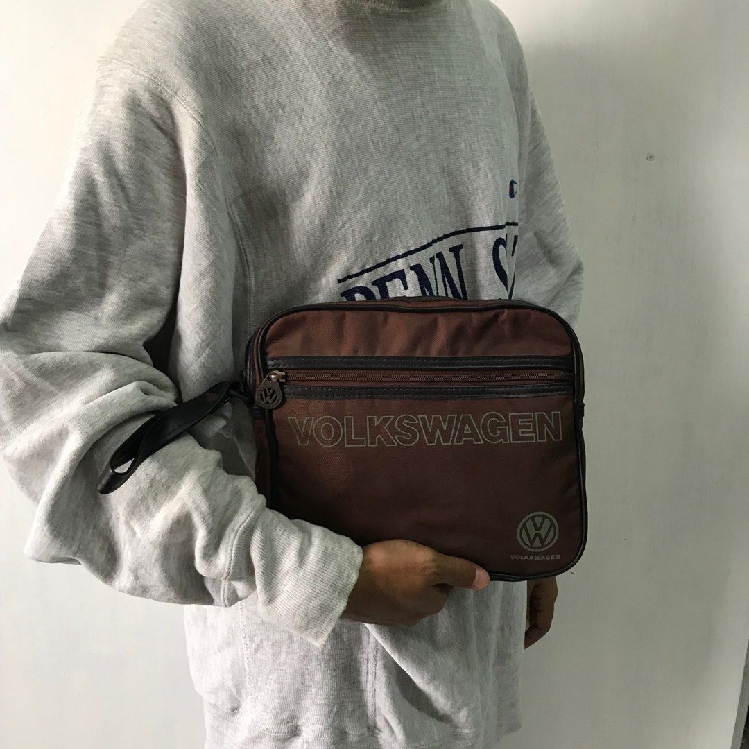 Volkswagen clutch bag clearance