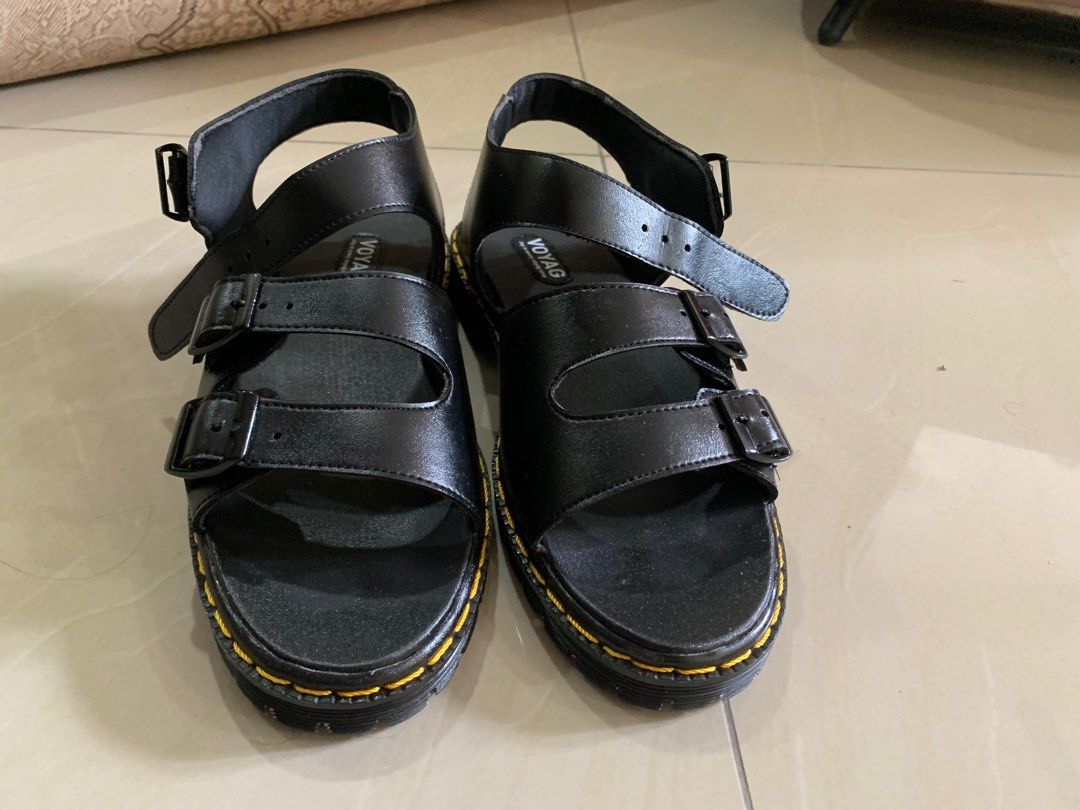 Sandal local 2025 brand